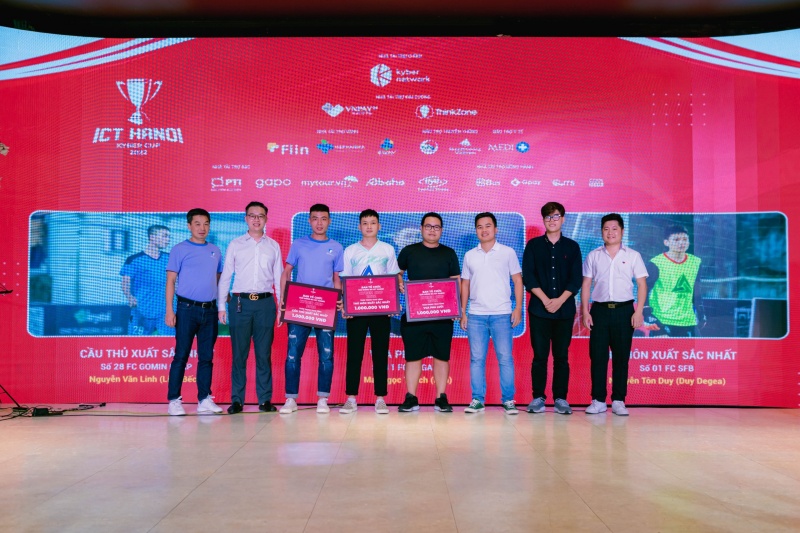 Bế mạc giải bóng đá ICT Hà Nội – Kyber Cup 2022