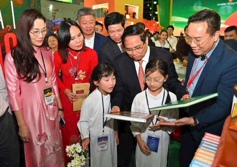 “Tinh hoa Thu Hà Nội” – Gắn kết di sản với nhịp sống hiện đại