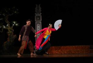 Sân khấu truyền thống loay hoay với bài toán bảo tồn