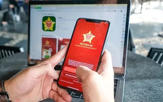 Giao Bộ Công an phát triển VNeID thành kênh giao tiếp “người dân với Nhà nước”