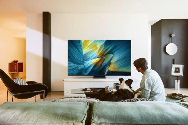 Vượt qua các đối thủ nặng ký, TV Samsung OLED S95F được vinh danh là TV của năm 2025